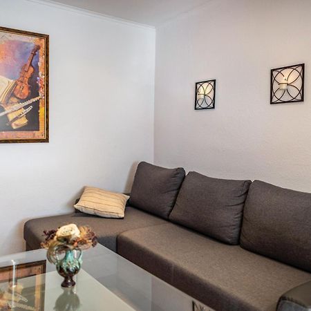 Am Teich Apartment Butzow Exterior photo